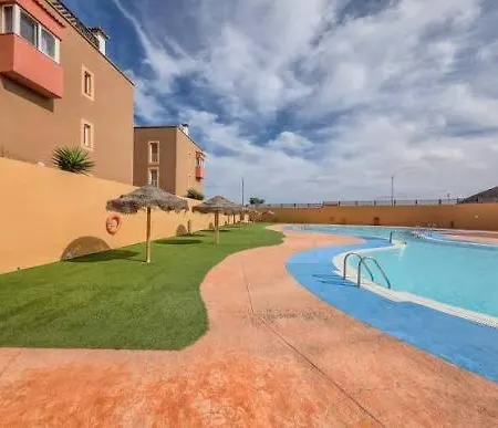 Corralejo, Casa Alma بيت شباب *